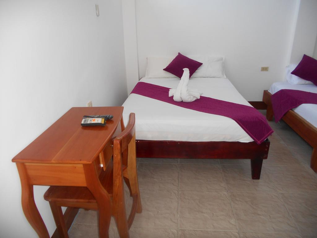 El Descanso Del Petrel Puerto Ayora  Bagian luar foto